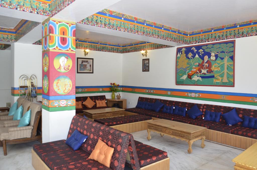 Lingzi Hotal In Leh