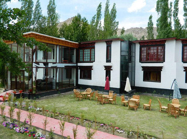 Thongsal Hotel In Leh