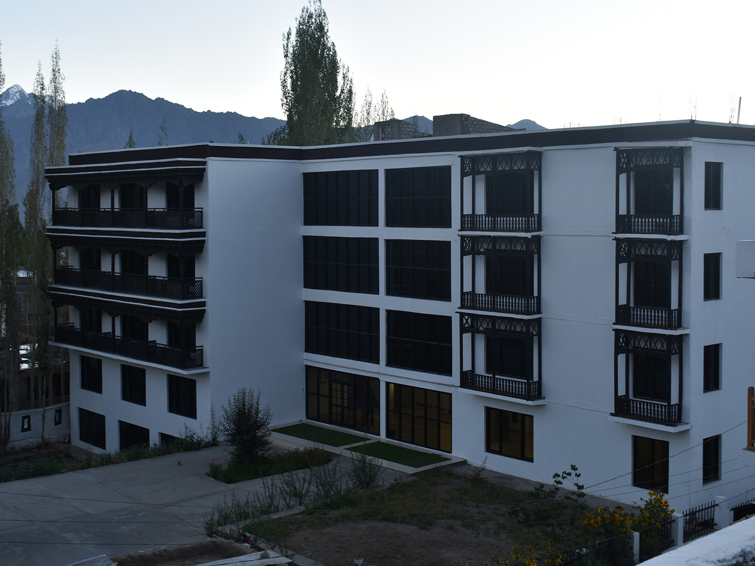 Hotel Choskor Leh Ladakh