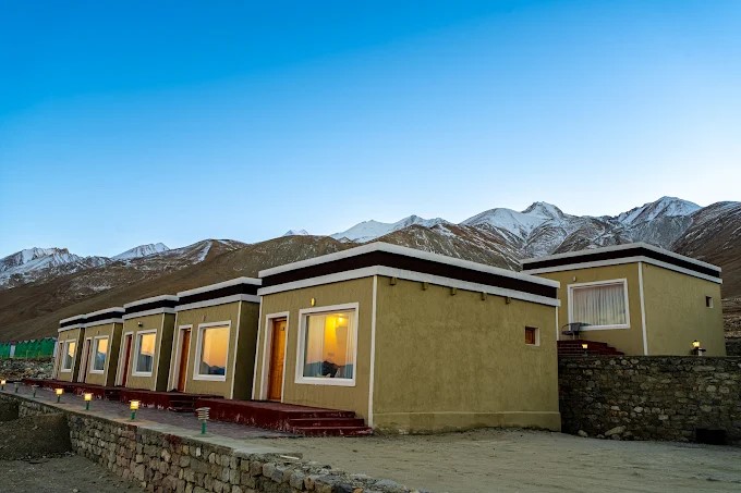 Grand Retreat Pangong