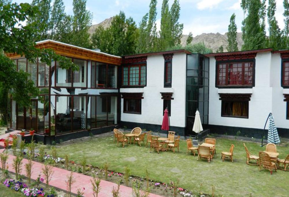 Thongsal Hotel In Leh