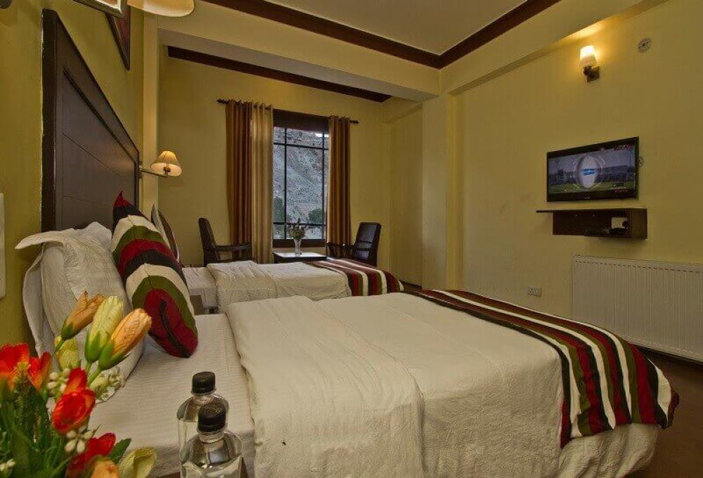 Deluxe Room Hotel Zojila Residency