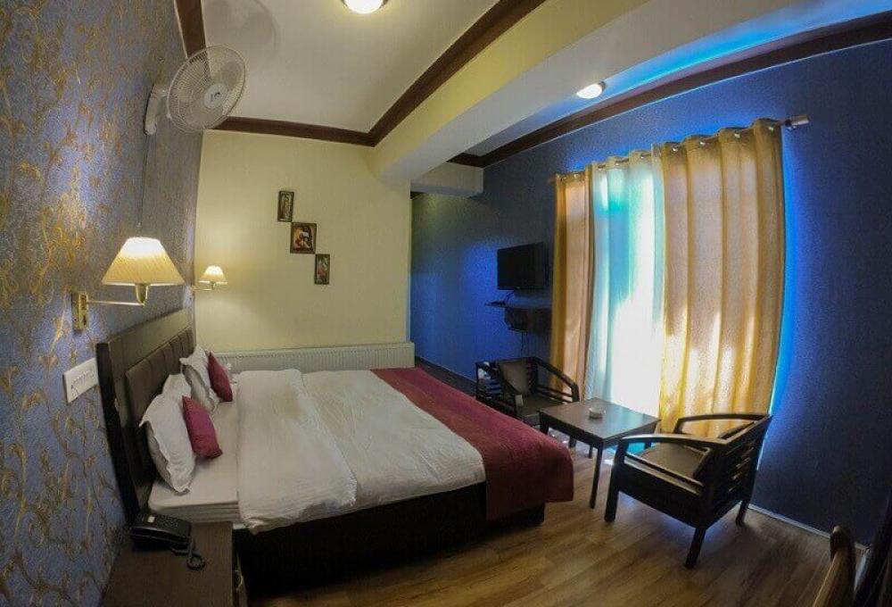 Presidential Suite Hotel Zojila Residency