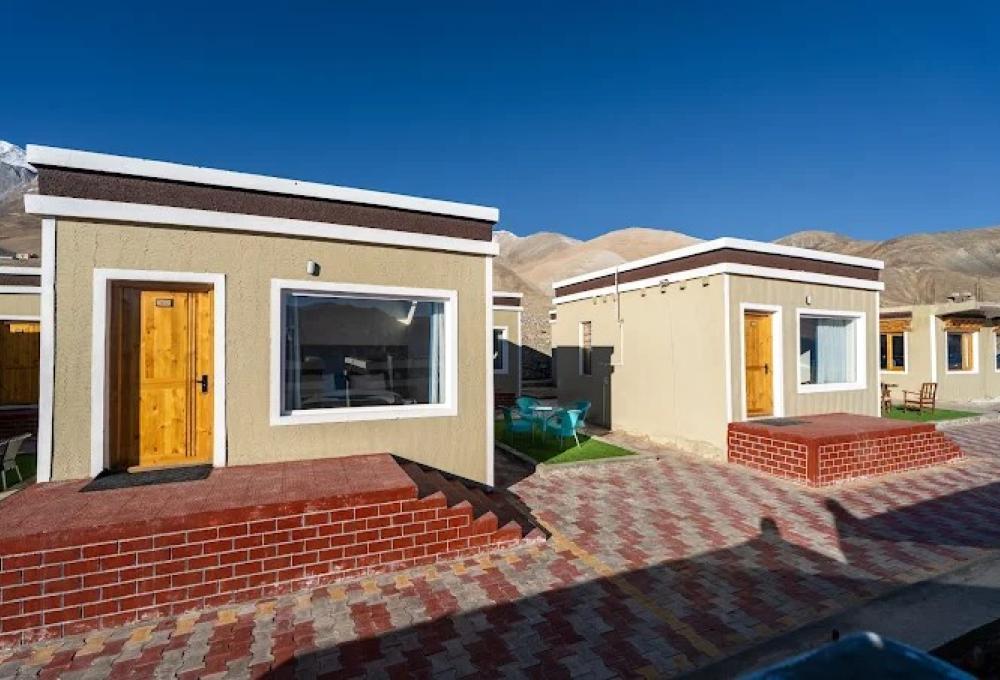 Grand Retreat Pangong