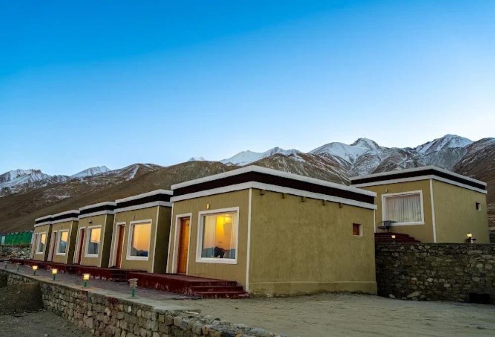 Grand Retreat Pangong