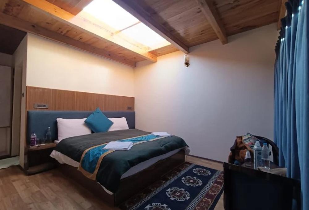 Grand Retreat Pangong