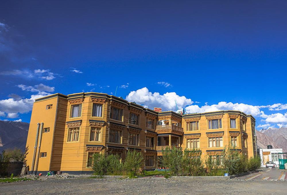 Hotel Grand Nubra