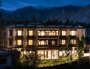 4 Star Hotels in Leh