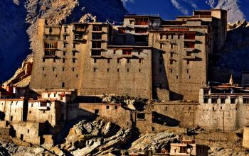 Leh Palace